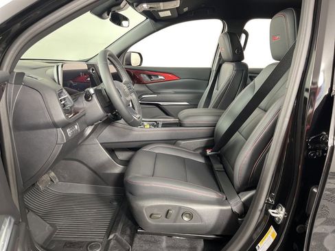 New 2026 Chevrolet Traverse Z71 image 24