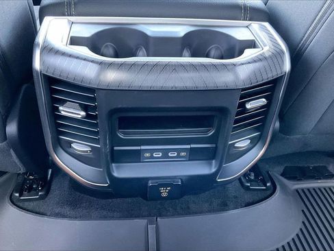 New 2026 RAM 1500 4x4 Crew Cab image 16