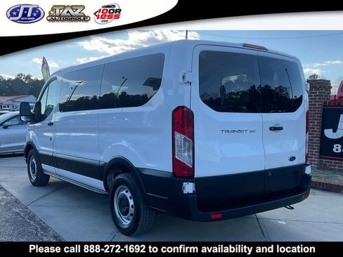 Used 2020 Ford Transit 150 XL image 5