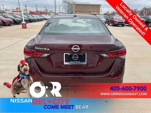 Used 2025 Nissan Sentra SV image 4