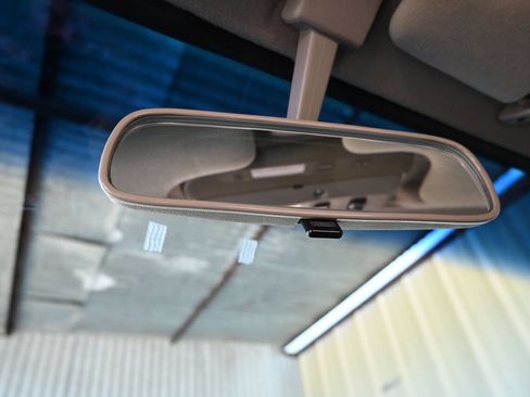 Used 1997 Toyota Land Cruiser image 76