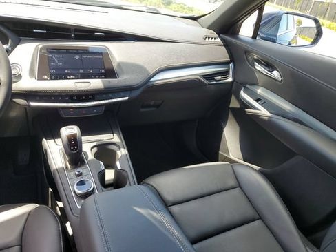 Used 2019 Cadillac XT4 Premium Luxury w/ Driver Awareness Package FWD image 15