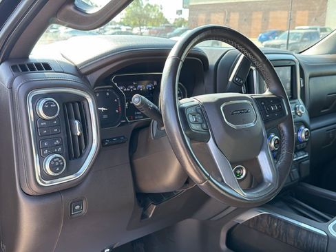 Used 2022 GMC Sierra 2500 Denali w/ Denali Ultimate Package AWD/4WD image 15
