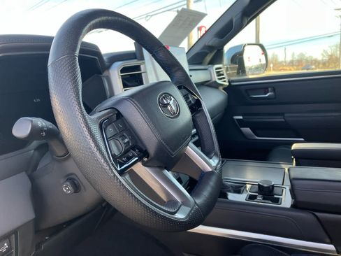 Used 2023 Toyota Tundra Platinum image 9