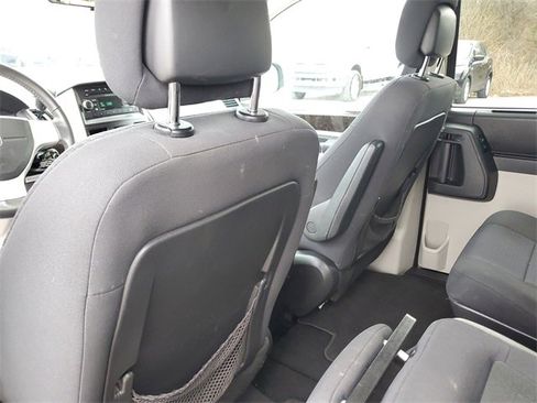 Used 2010 Dodge Grand Caravan SXT w/ Family Value Group image 27