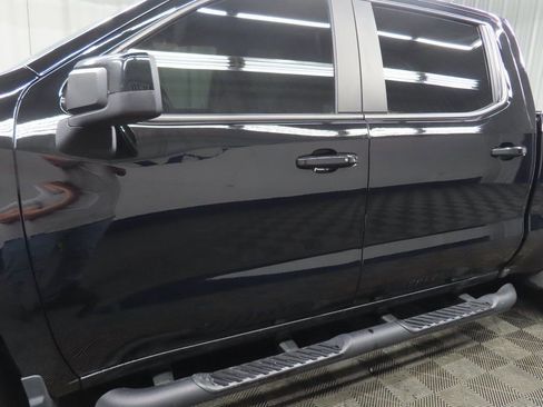 Used 2023 Chevrolet Silverado 1500 RST w/ Convenience Package II AWD/4WD image 40