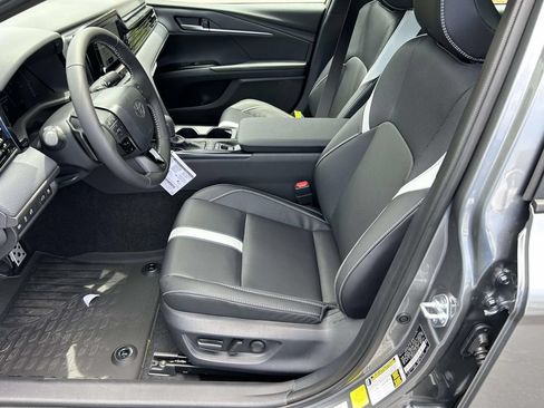New 2026 Toyota Camry SE w/ Convenience Package FWD image 14