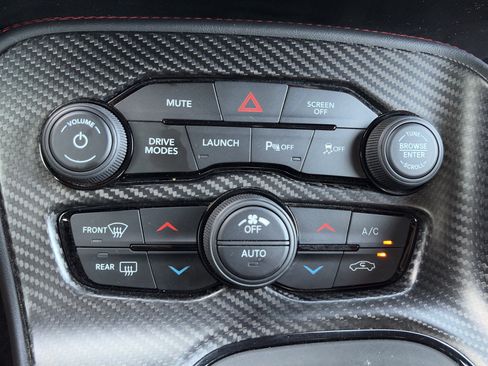 Used 2020 Dodge Challenger R/T Scat Pack RWD image 21