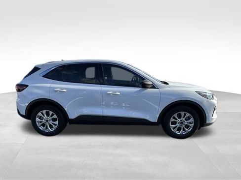 Used 2023 Ford Escape Active w/ Cold Weather Package image 10
