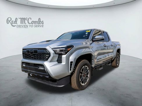 Used 2024 Toyota Tacoma TRD Sport image 1