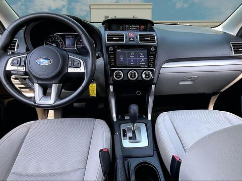 Used 2018 Subaru Forester 2.5i Premium AWD/4WD image 15