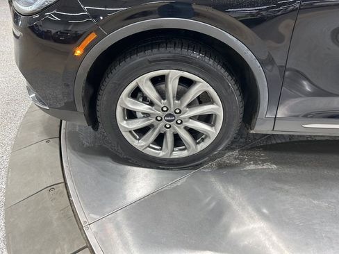 Used 2021 Lincoln Corsair AWD w/ Premium Package image 33