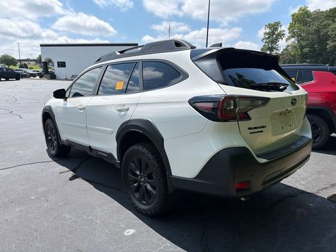 Used 2023 Subaru Outback Onyx Edition XT AWD/4WD image 4