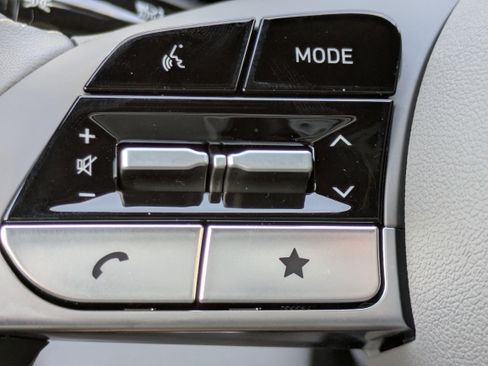 New 2026 Hyundai Elantra Sport image 28