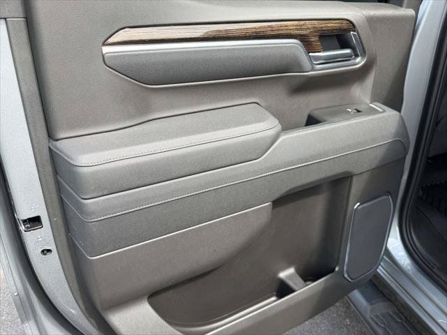 Used 2026 GMC Sierra 1500 SLE AWD/4WD image 14