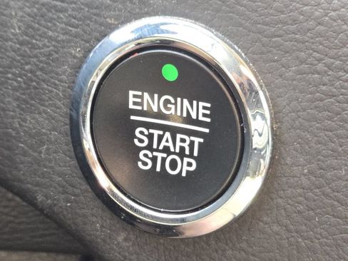 Used 2024 Ford Edge SEL AWD/4WD image 30