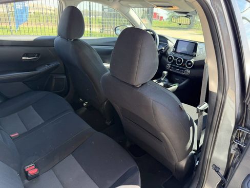 Used 2021 Nissan Sentra SV image 13