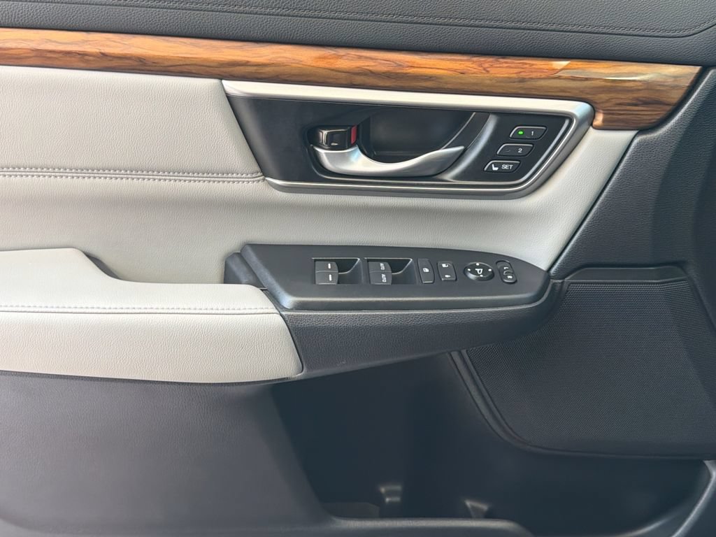 Used 2021 Honda CR-V Touring image 29