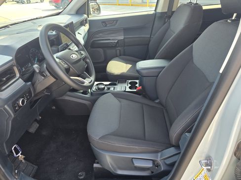 Used 2024 Ford Maverick XL FWD image 11