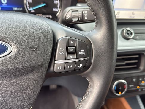 Used 2023 Ford Maverick Lariat w/ Equipment Group 500A Standard image 17