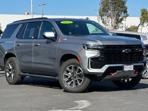 Used 2024 Chevrolet Tahoe Z71 AWD/4WD image 2