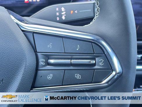 New 2026 Chevrolet Equinox EV LT image 24