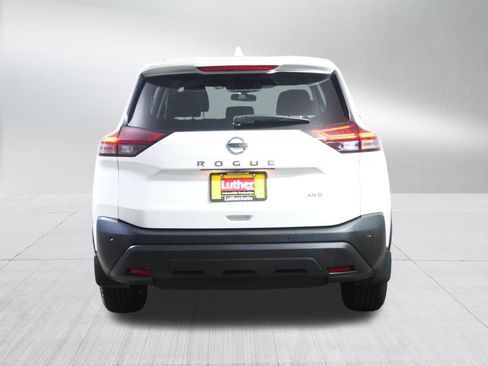 Used 2021 Nissan Rogue S image 6