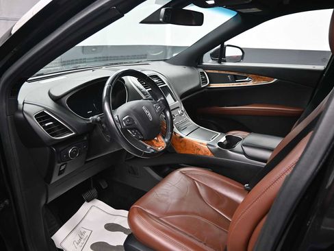 Used 2016 Lincoln MKX Reserve w/ Driver Assistance Package AWD/4WD image 11