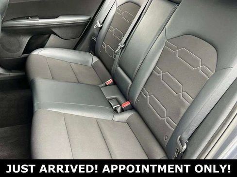 Used 2023 Kia Forte GT-Line FWD image 15