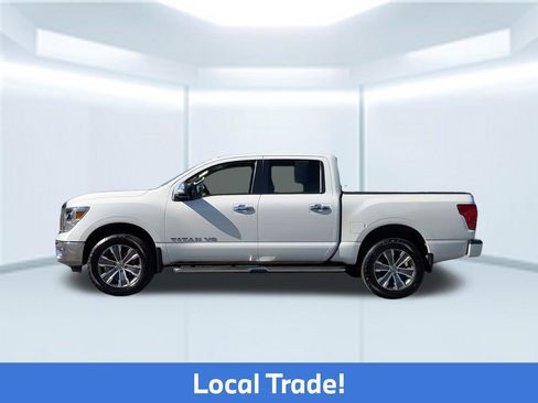 Used 2019 Nissan Titan SL AWD/4WD image 2