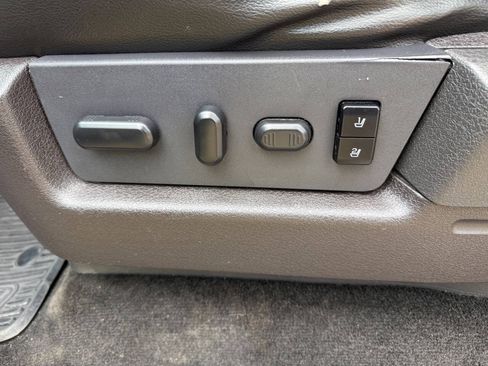 Used 2013 Ford F150 FX4 w/ Luxury Equipment Group AWD/4WD image 17