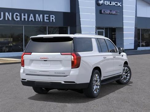 New 2026 GMC Yukon XL Elevation w/ Elevation Premium Package AWD/4WD image 4