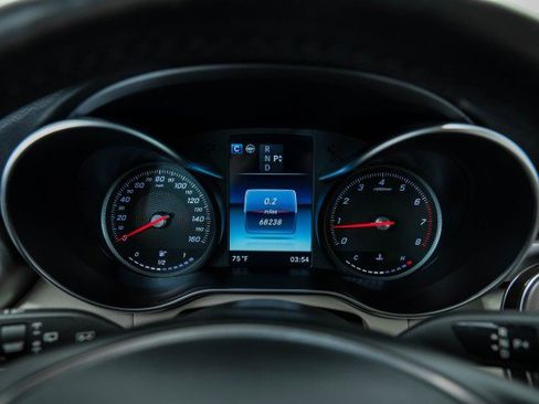 Used 2019 Mercedes-Benz GLC 300 4MATIC DRIVER ASSIST PKG PARKI image 16