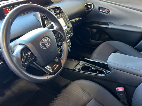 Used 2022 Toyota Prius Prime LE FWD image 14
