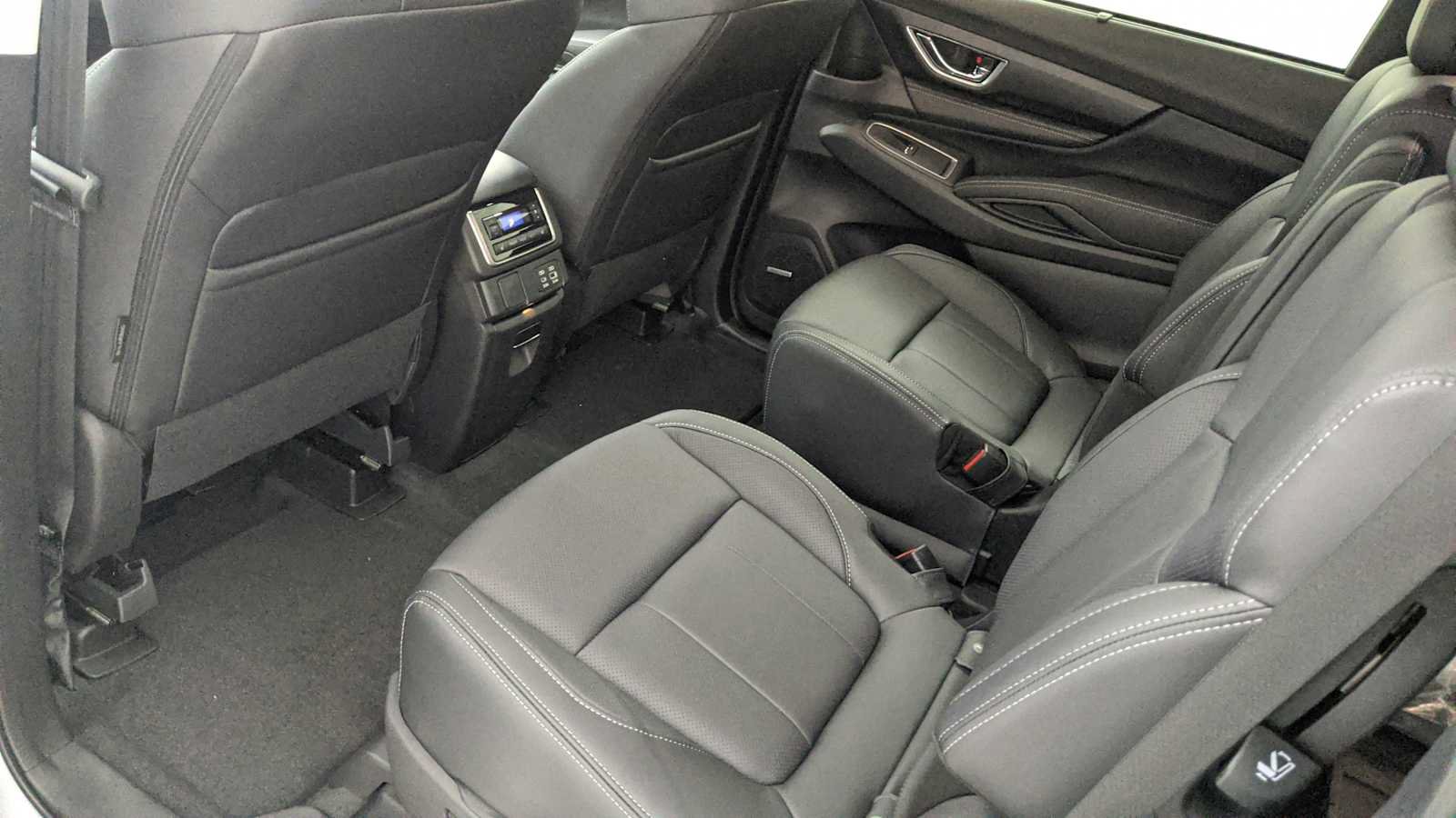 Certified 2025 Subaru Ascent Limited AWD/4WD image 19