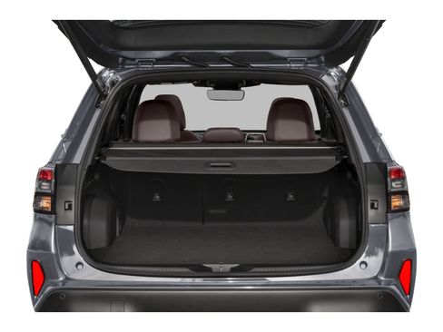 New 2026 Subaru Forester Touring AWD/4WD image 10