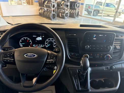 Used 2025 Ford Transit 250 Low Roof w/ Exterior Upgrade Package RWD image 12