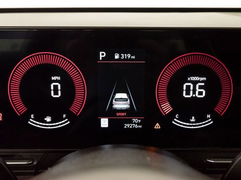 Used 2025 Hyundai Kona SEL FWD image 13