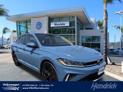 Used 2025 Volkswagen Jetta SE w/ Black Wheel Package