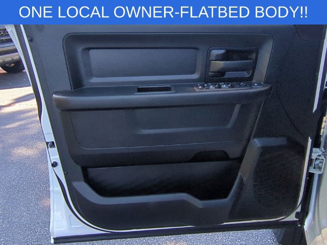 Used 2024 RAM 2500 Tradesman w/ Chrome Appearance Group AWD/4WD image 12