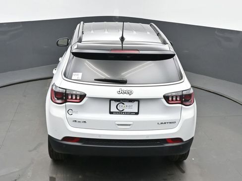 Used 2025 Jeep Compass Limited image 42