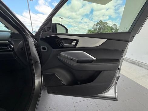 Used 2025 Acura MDX FWD w/ Technology Package image 38