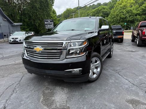 Used 2015 Chevrolet Tahoe LTZ AWD/4WD image 12