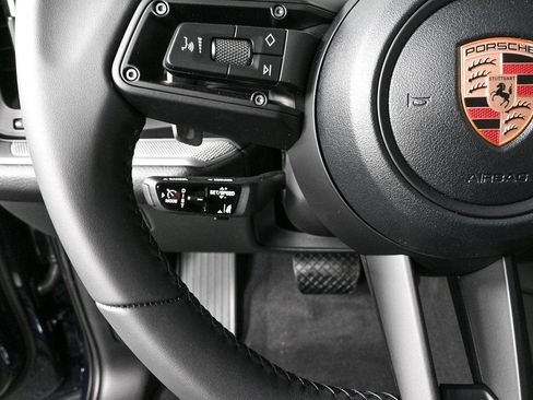 Used 2026 Porsche Cayenne Coupe AWD/4WD image 10