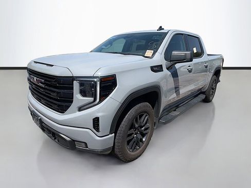 Used 2024 GMC Sierra 1500 Elevation w/ X31 Off-Road Package AWD/4WD image 5