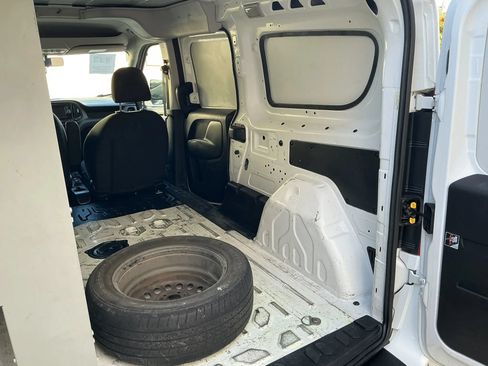 Used 2021 RAM ProMaster City Tradesman SLT FWD image 15