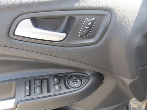 Used 2018 Ford Escape SE AWD/4WD image 28