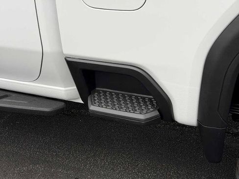 New 2026 GMC Sierra 2500 AT4 image 32