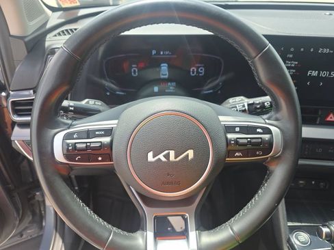 Used 2023 Kia Sportage EX FWD image 13