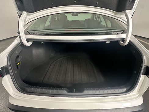 Used 2025 Kia K4 FWD image 28